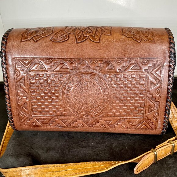 Rare, Vintage Hand Tooled, Medium, Fully Reversible, Mexican Leather Purse , - Picture 5 of 14